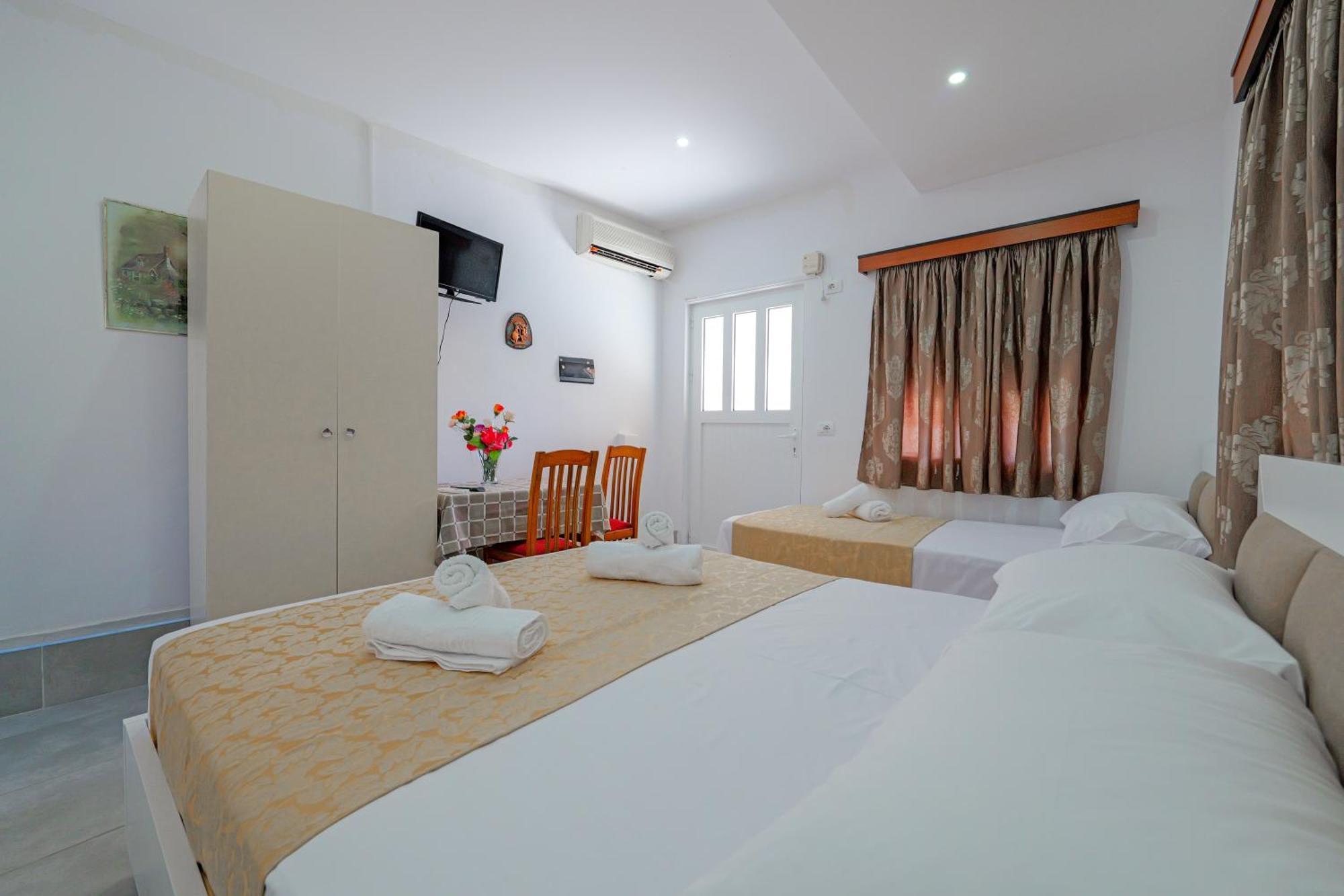 Villa Rafail Ksamil Exterior photo